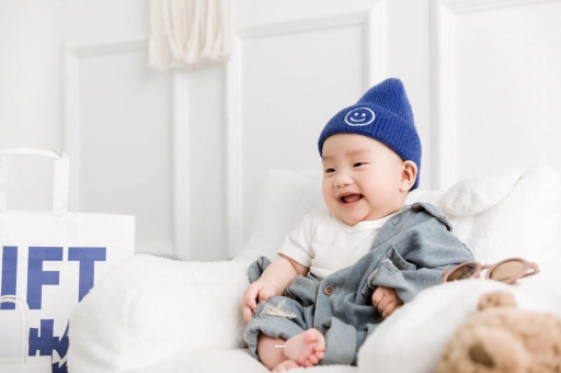 晋江宝宝有黄疸手却很白 晋江宝宝有黄疸手却很白